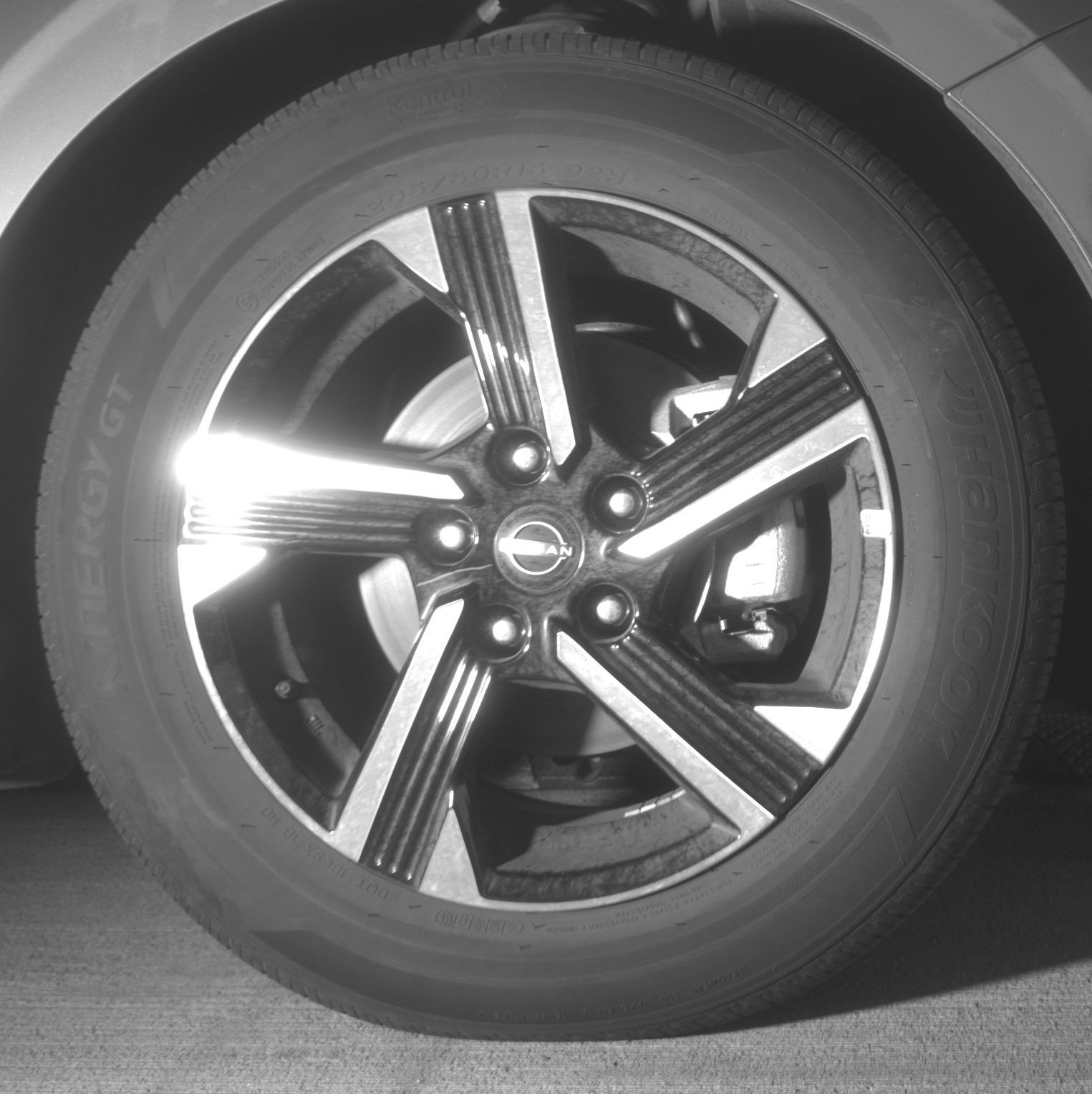 Used 2025 Nissan Sentra SV image 13