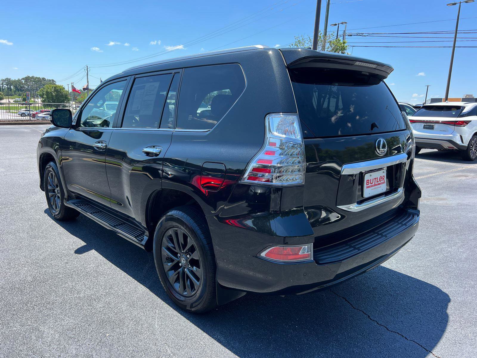 Certified 2022 Lexus GX 460 Premium AWD/4WD image 7