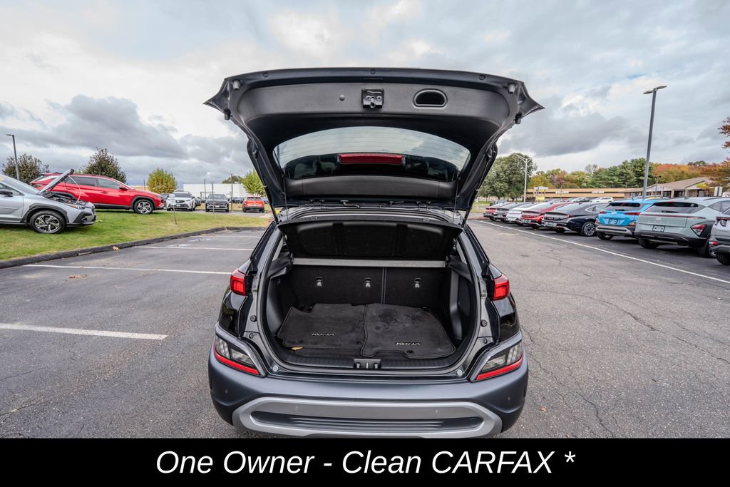 Used 2023 Hyundai Kona Limited image 11