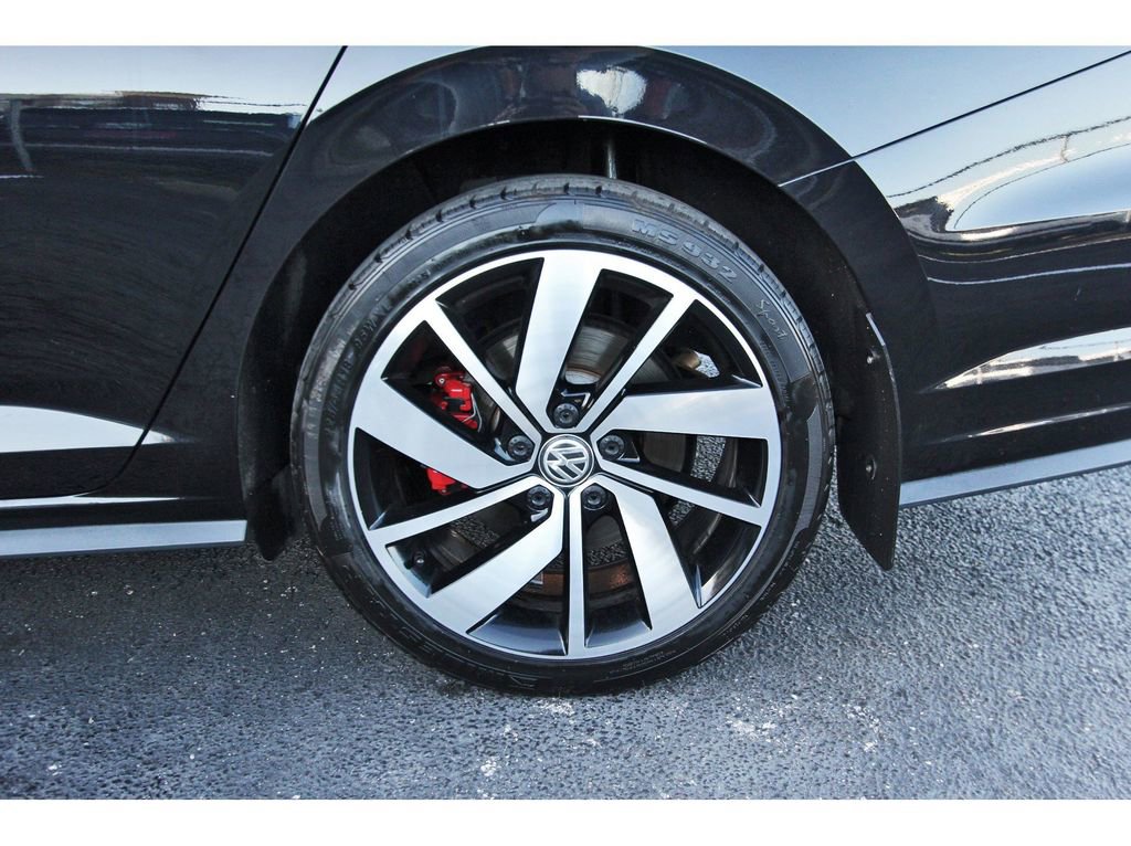 Used 2019 Volkswagen Jetta GLI Autobahn image 29