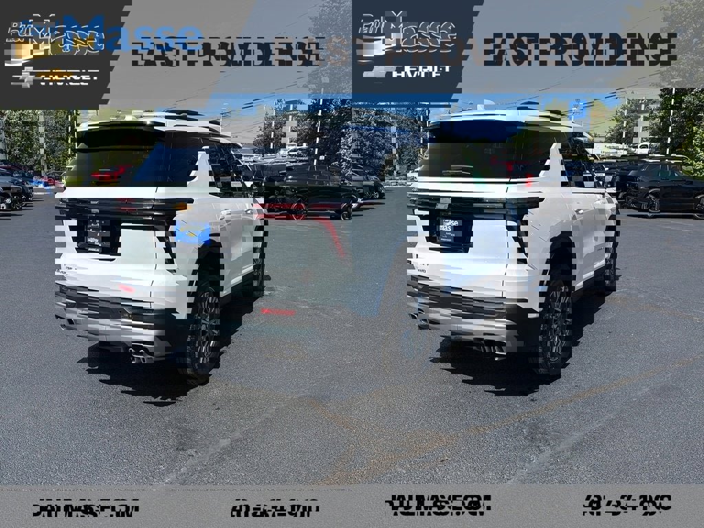 Certified 2025 Chevrolet Traverse LT image 6