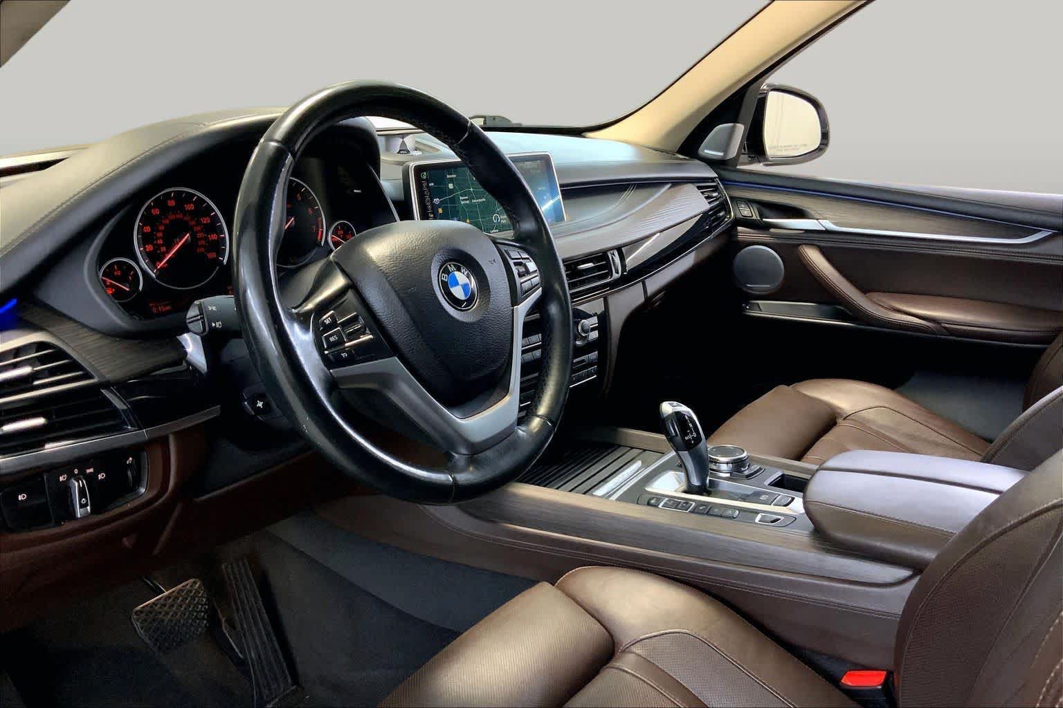 Used 2016 BMW X5 xDrive40e AWD/4WD image 17