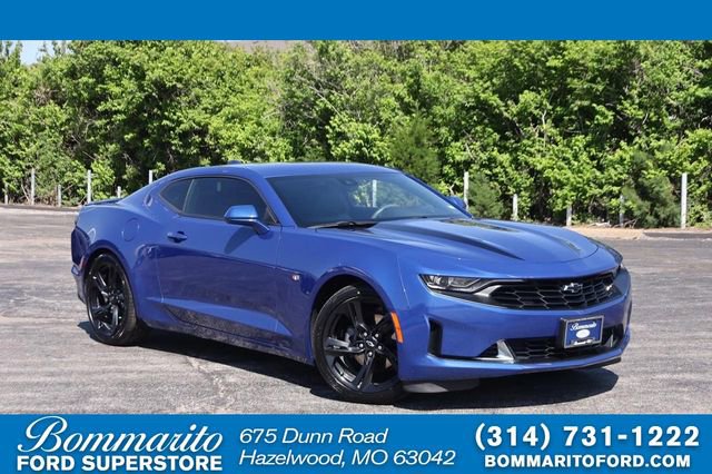 Used 2021 Chevrolet Camaro LT w/ RS Package RWD image 1