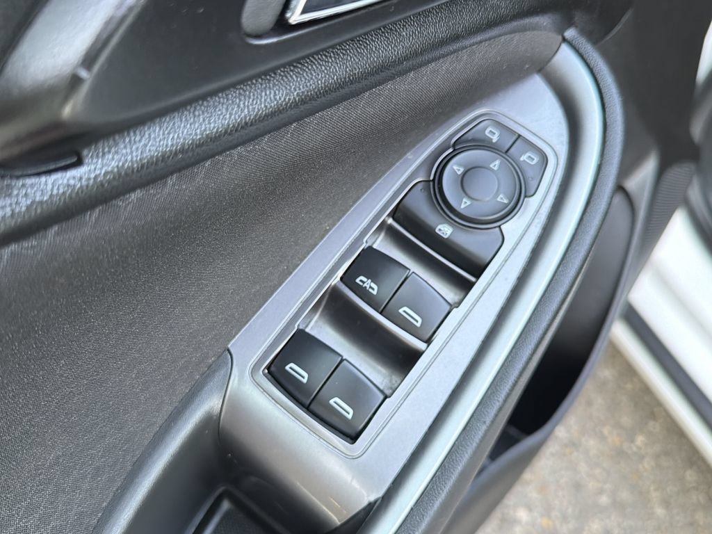 Used 2023 Chevrolet Malibu LT FWD image 19