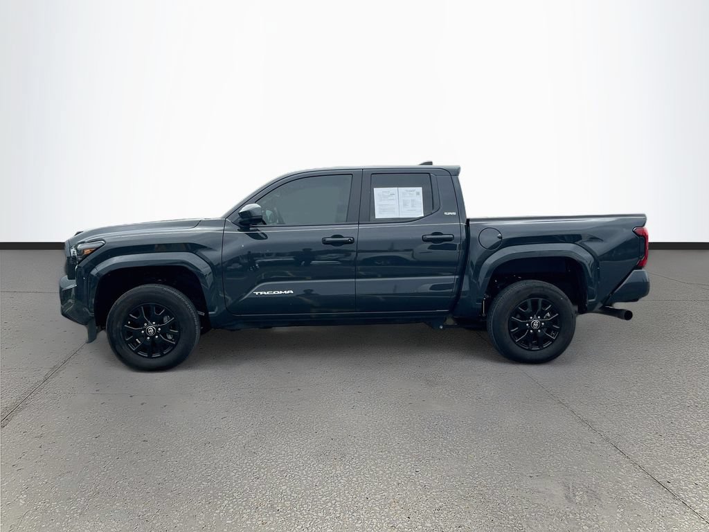 Used 2024 Toyota Tacoma SR5 AWD/4WD image 4