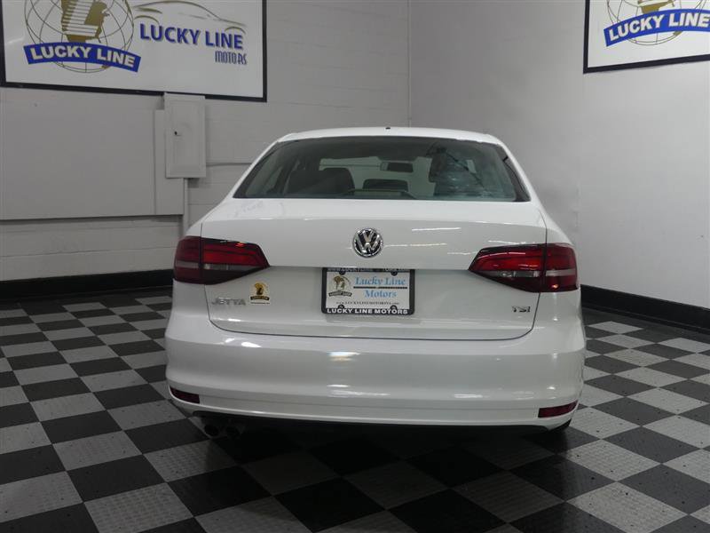 Used 2017 Volkswagen Jetta S image 8