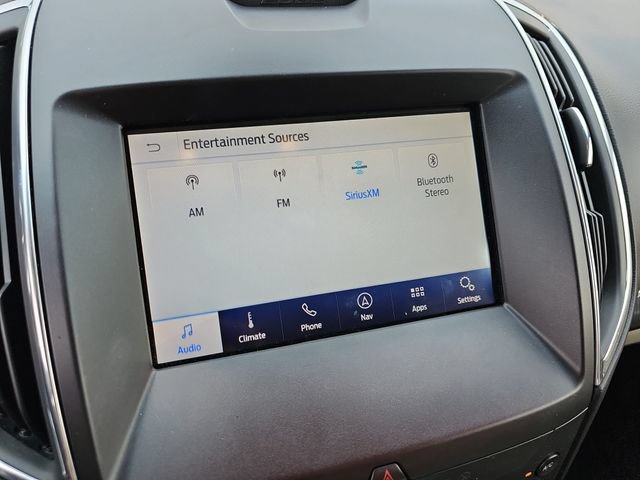 Used 2020 Ford Edge Titanium FWD image 25