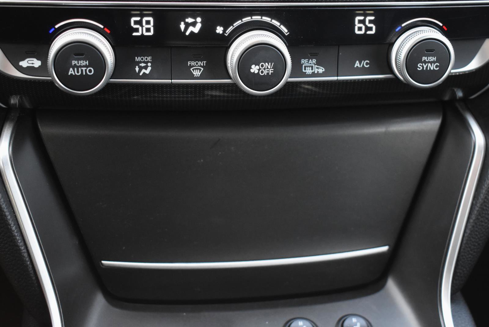 Used 2022 Honda Accord Sport image 10