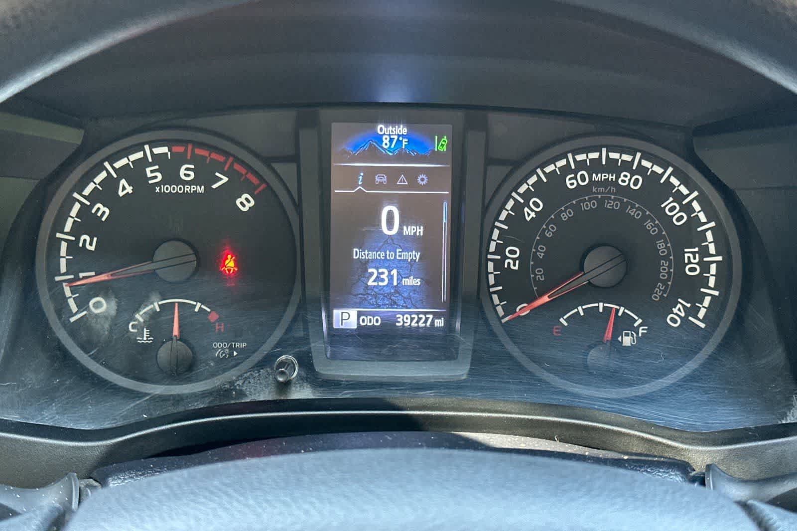 Used 2021 Toyota Tacoma SR w/ SR Convenience Package RWD image 29