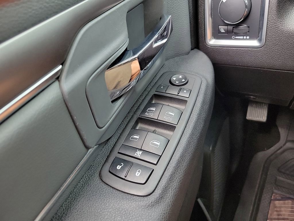 Used 2023 RAM 1500 Classic SLT w/ Trailer & Traction Group image 13