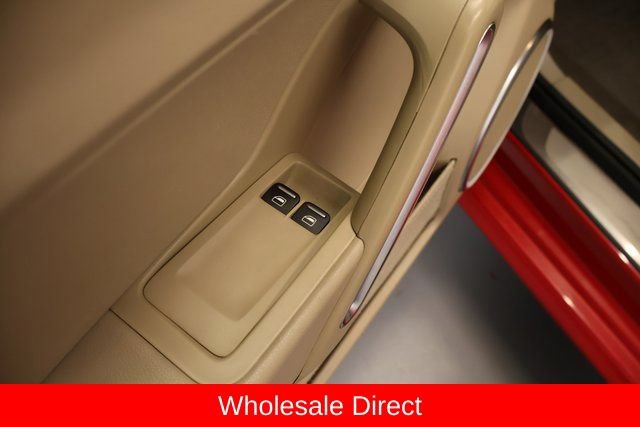 Used 2014 Volkswagen Beetle TDI FWD image 10