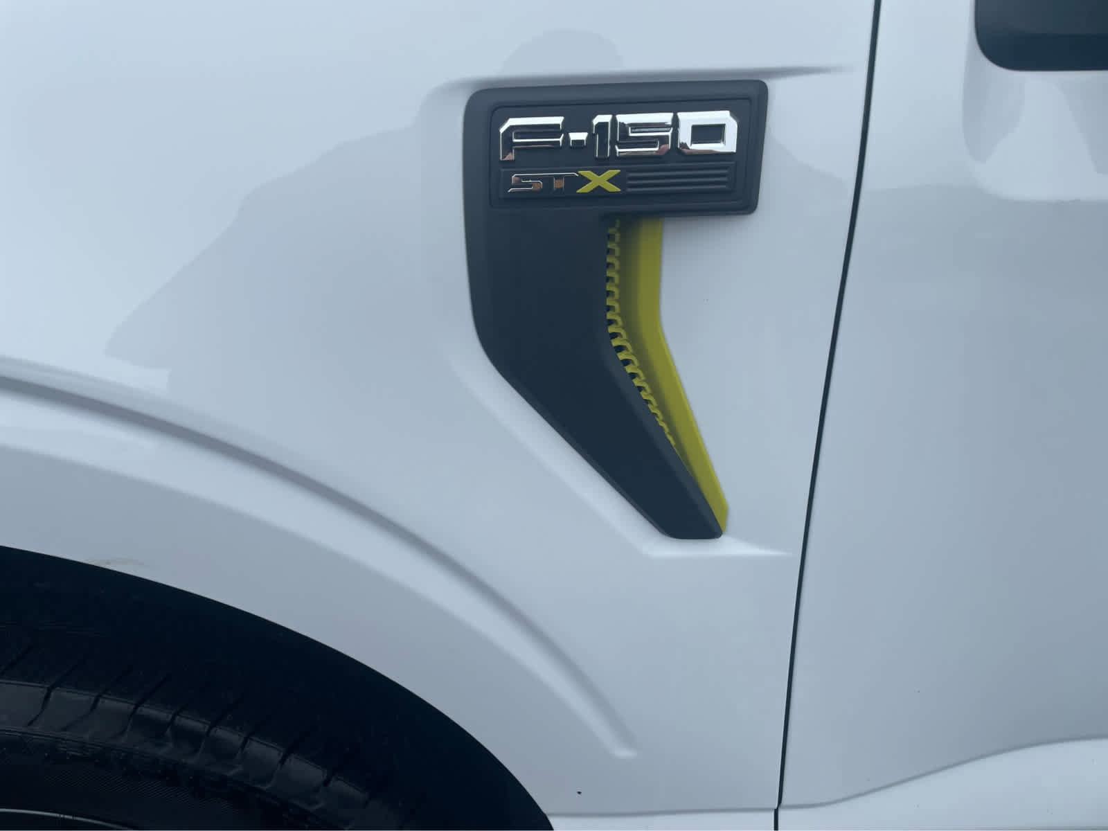 Used 2025 Ford F150 STX w/ Equipment Group 200A image 10