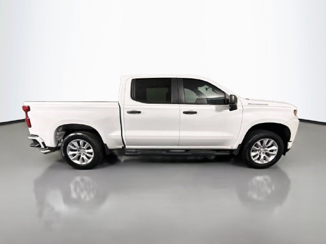 Used 2019 Chevrolet Silverado 1500 Custom w/ Custom Value Package RWD image 11