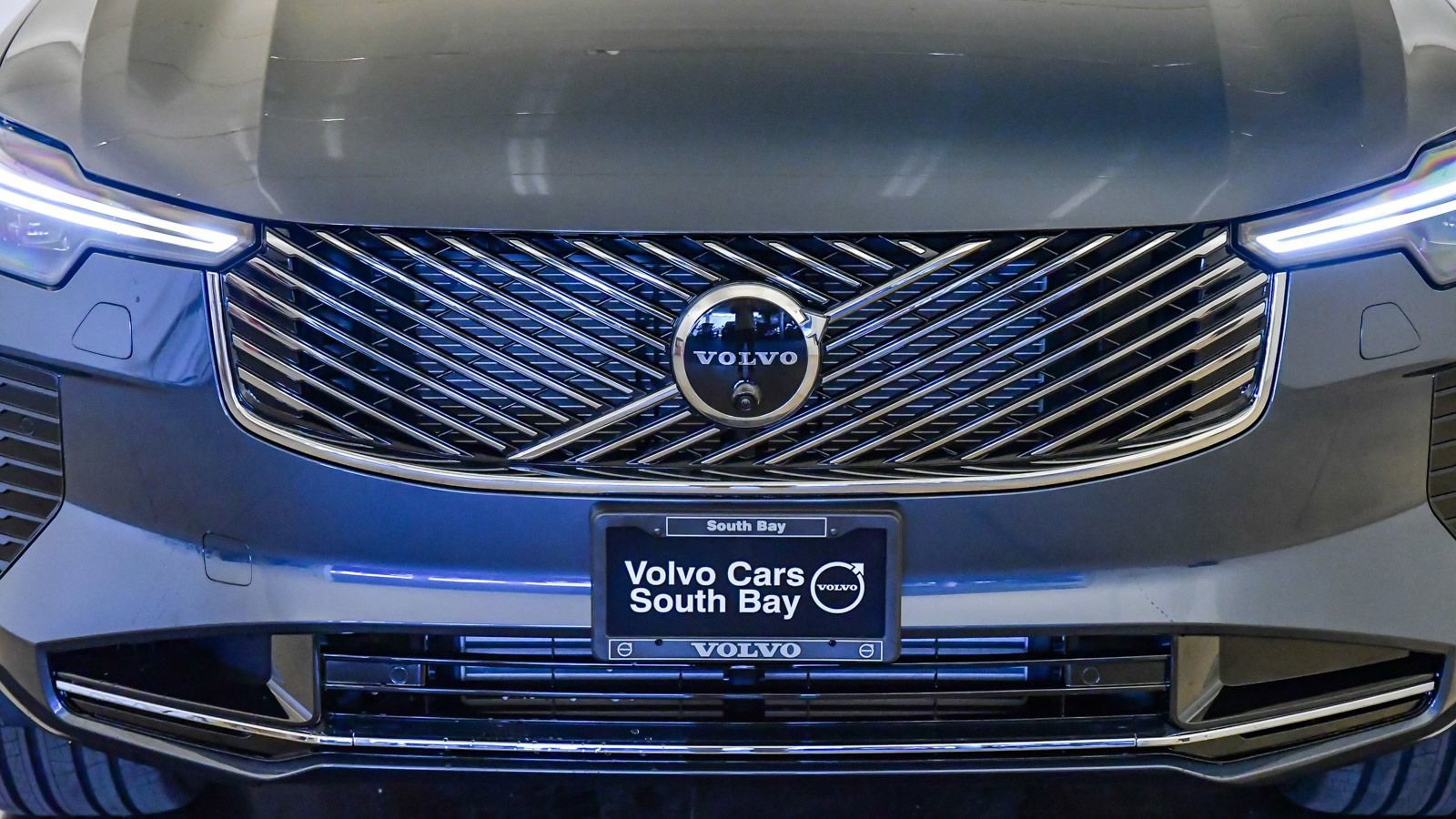 New 2026 Volvo XC90 T8 Ultra w/ Protection Package image 8