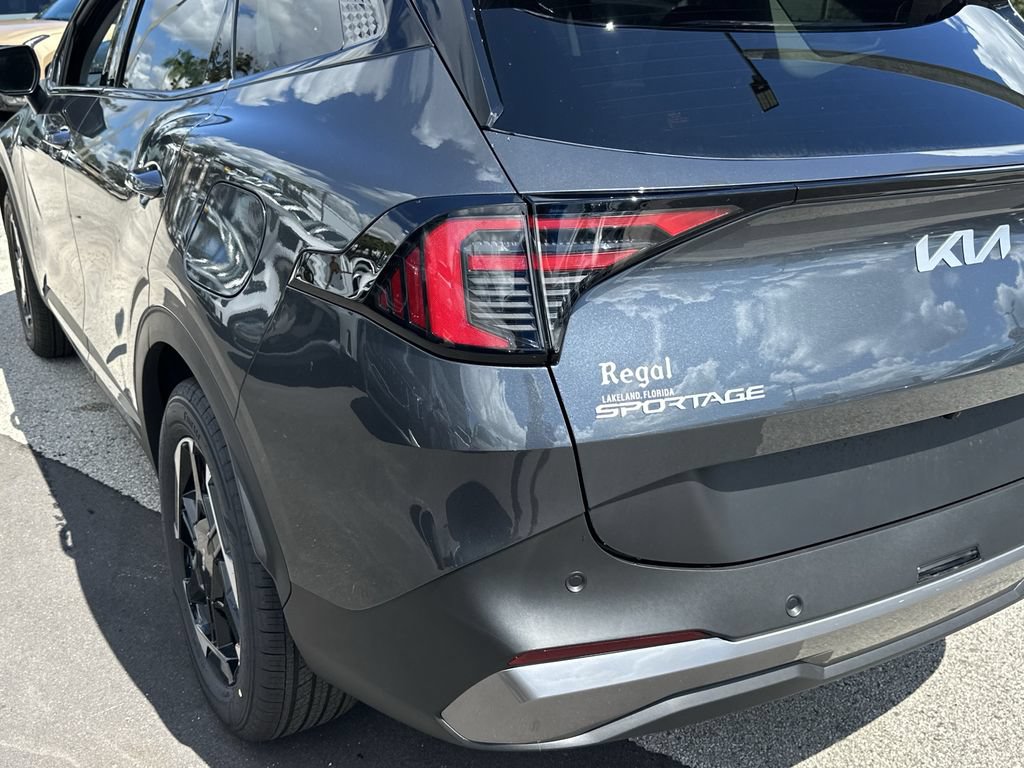 New 2027 Kia Sportage S FWD image 7