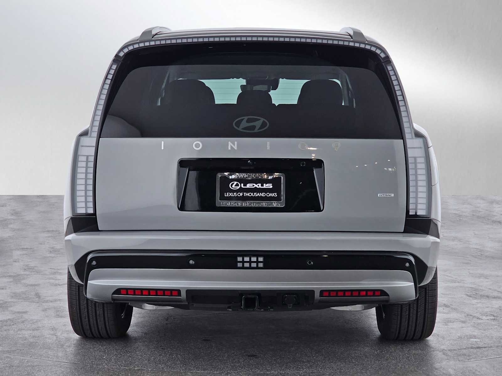 Used 2026 Hyundai Ioniq 9 SEL image 4