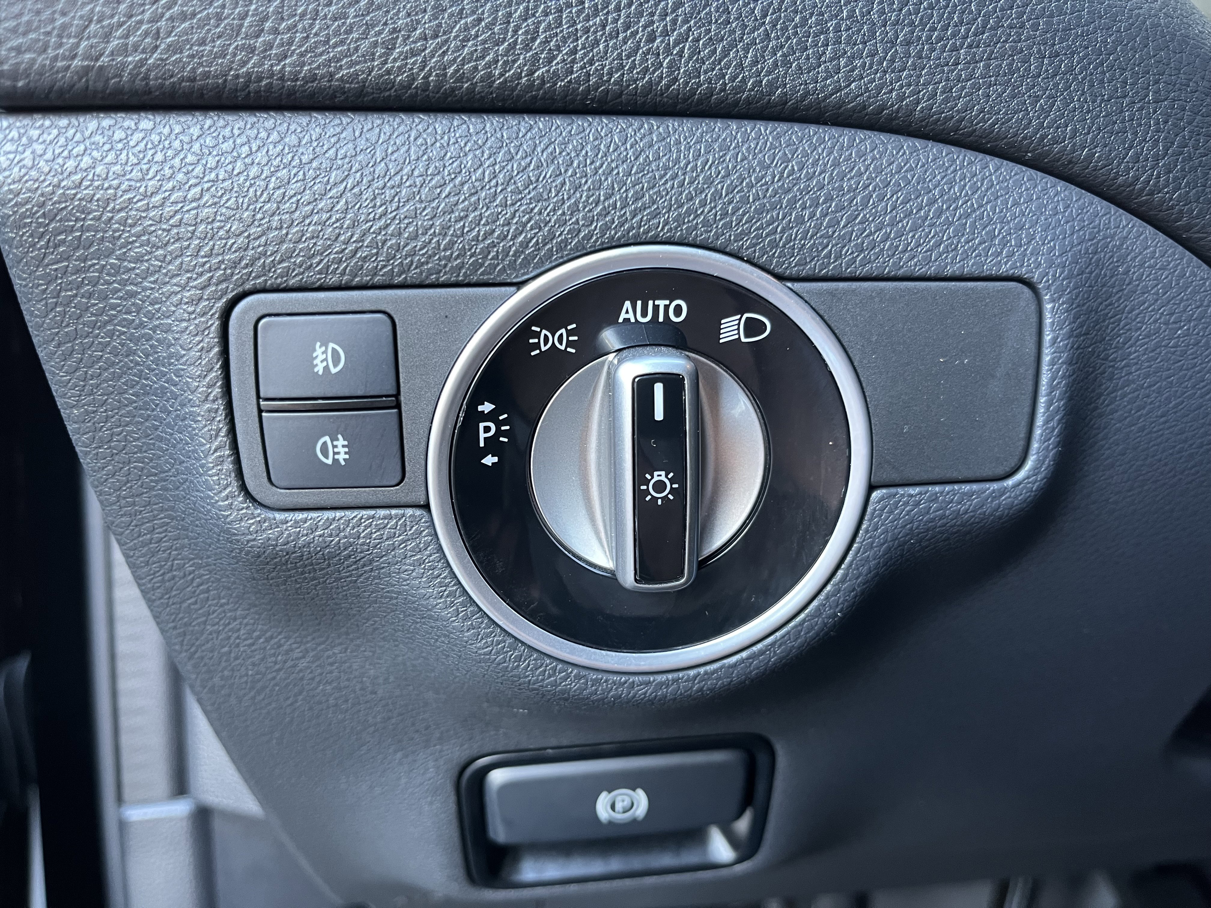 Used 2019 Mercedes-Benz GLA 250 GLA 250 image 25