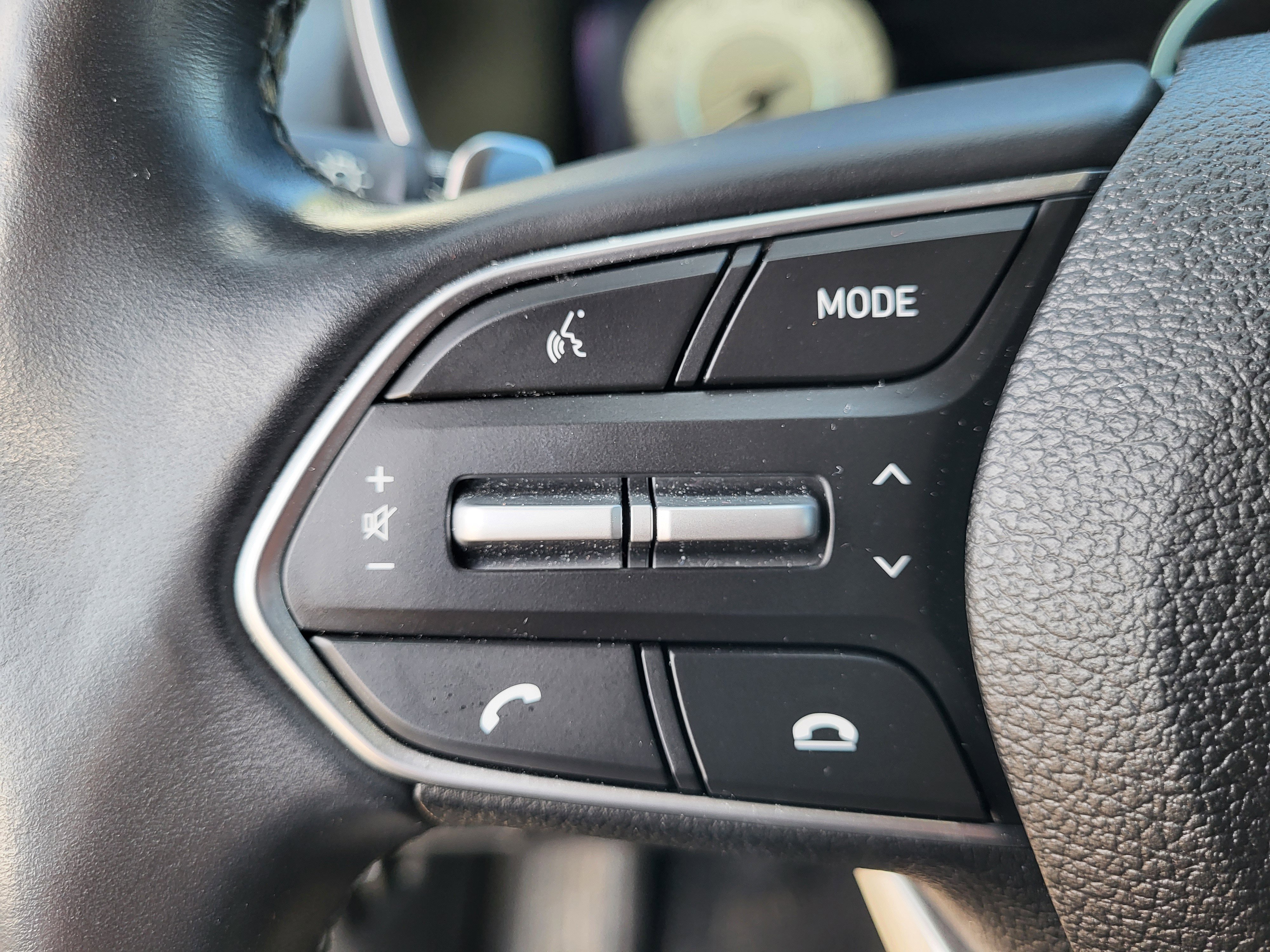 Used 2021 Hyundai Santa Fe Limited image 20