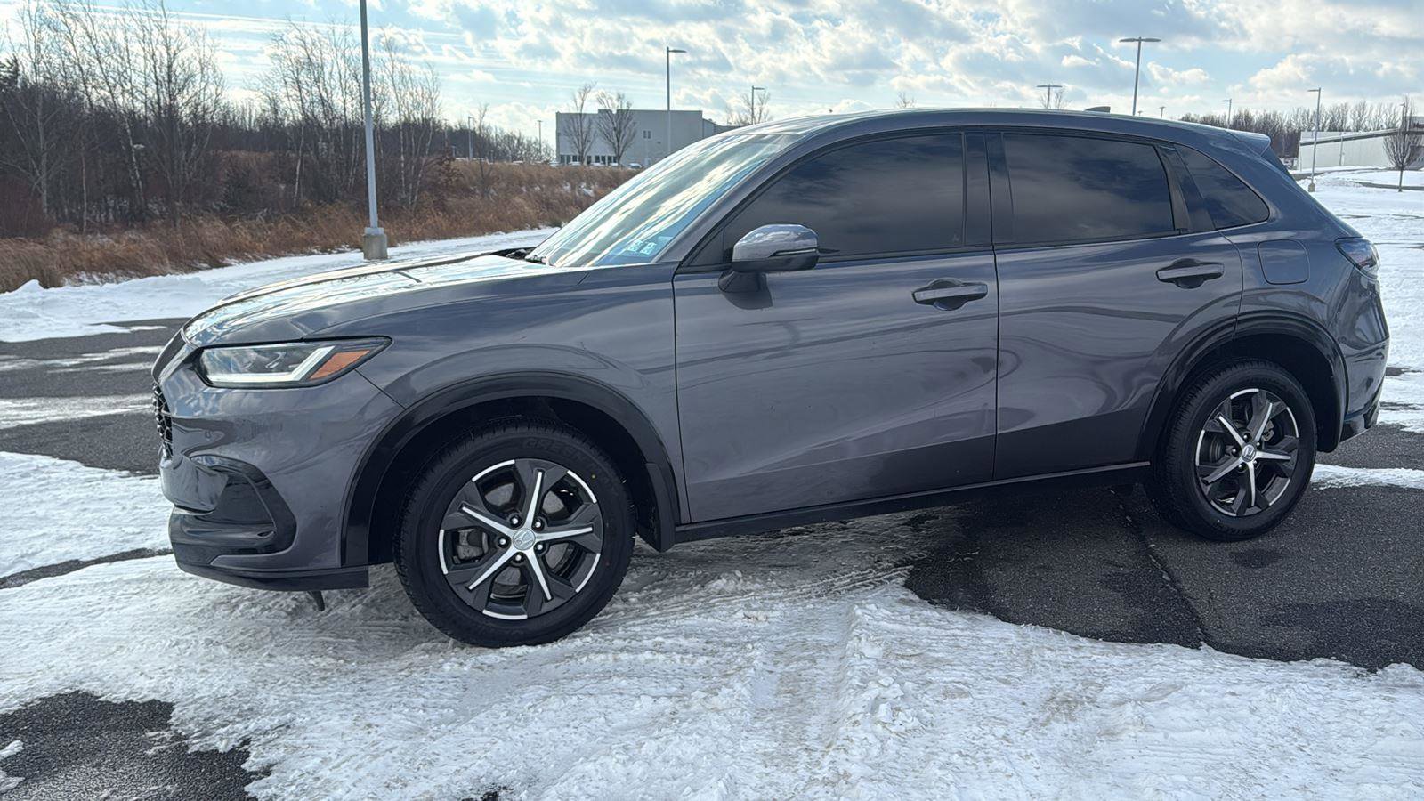 Used 2024 Honda HR-V EX-L image 14