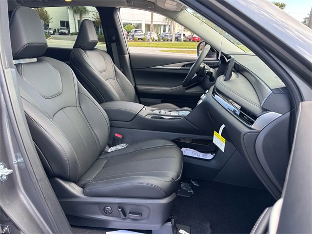 New 2026 INFINITI QX60 Pure w/ Family Package image 21