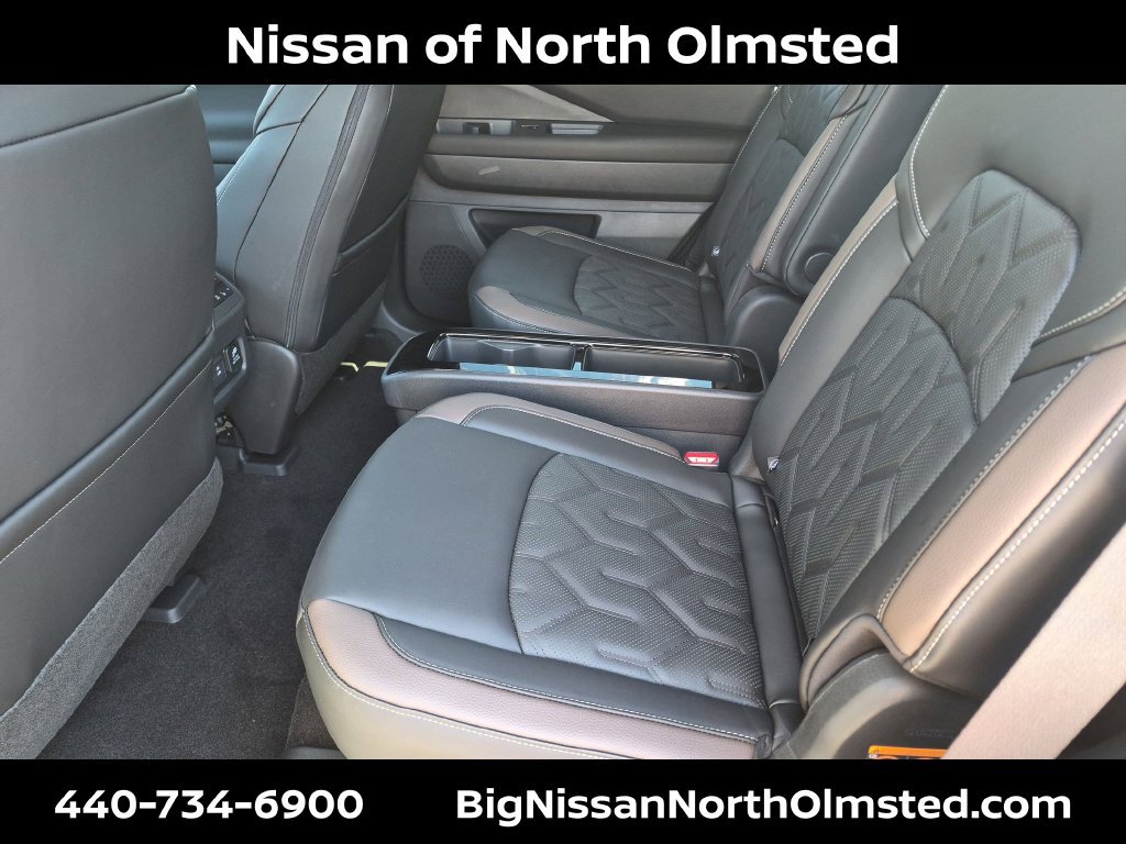 New 2026 Nissan Pathfinder Platinum AWD/4WD image 17