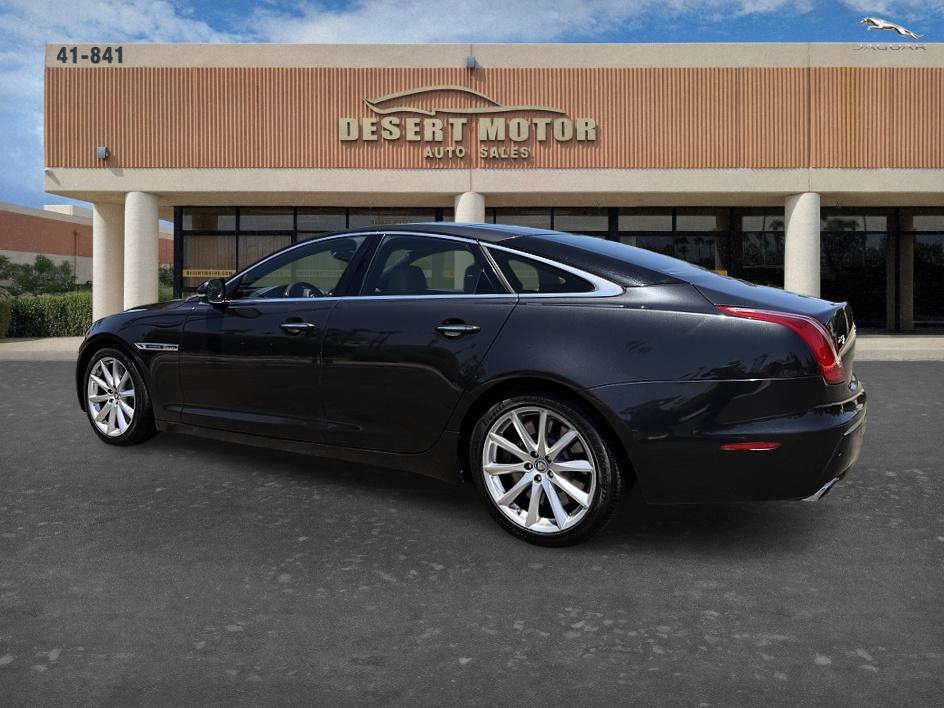 Used 2011 Jaguar XJ Supercharged RWD image 6