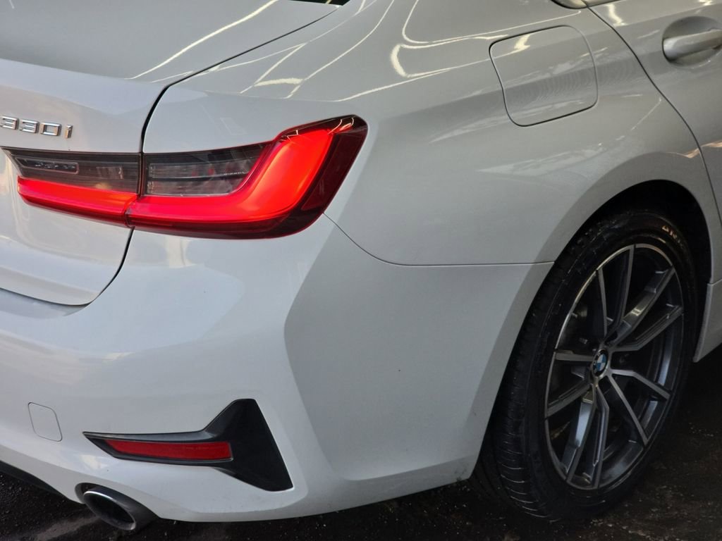 Used 2020 BMW 330i Sedan image 32