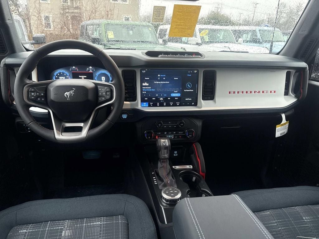New 2025 Ford Bronco Heritage Edition AWD/4WD image 38