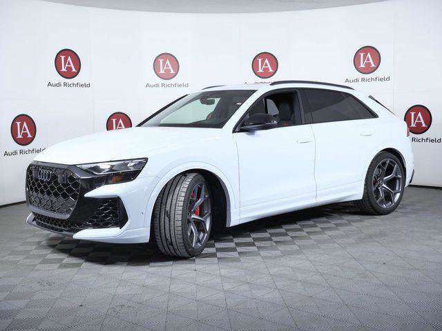 New 2026 Audi RS Q8 performance image 4