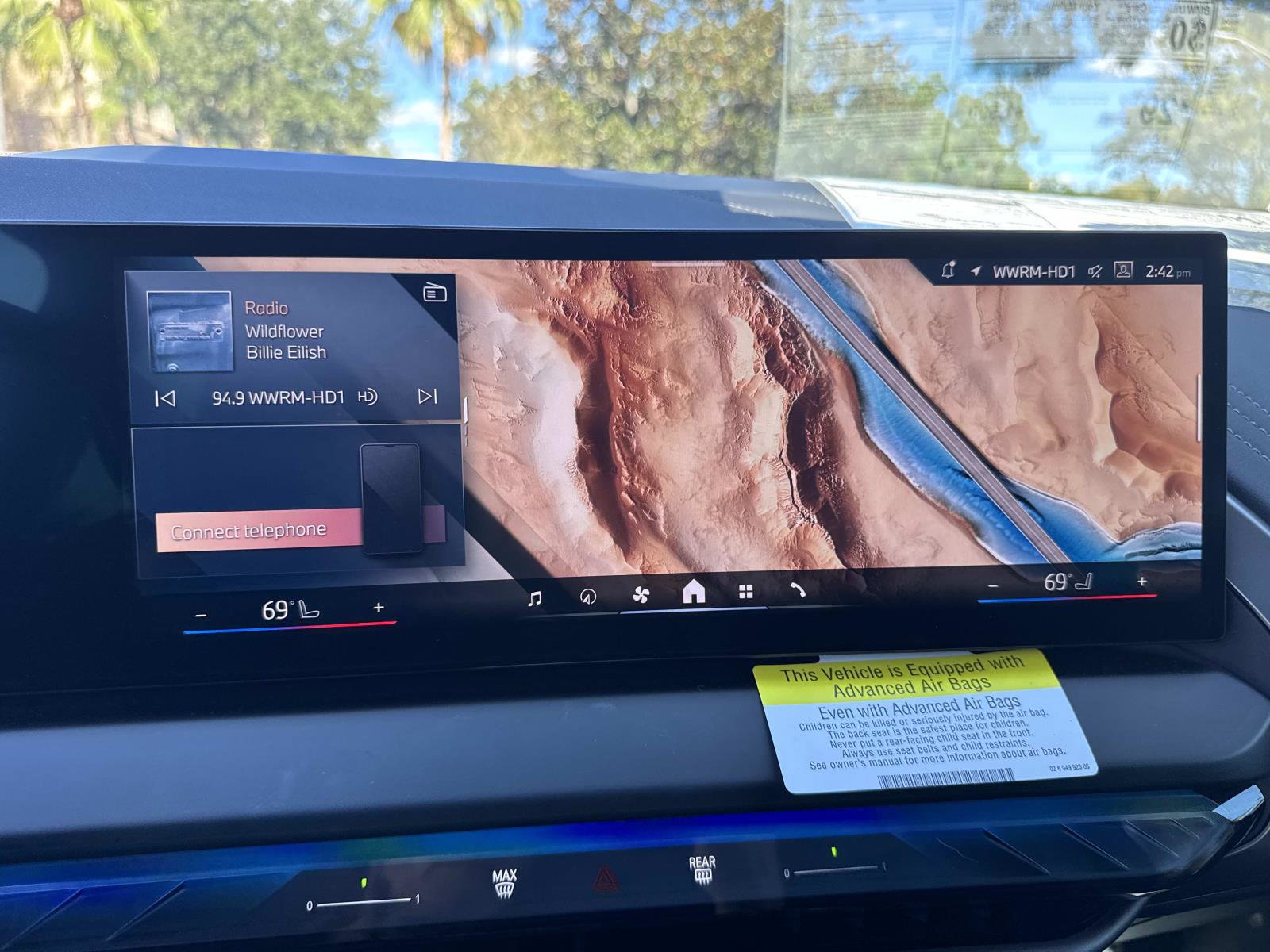 Certified 2025 BMW X3 xDrive30i w/ M Sport Package image 21