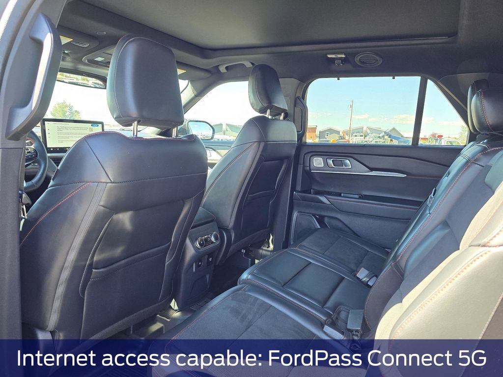 Certified 2025 Ford Explorer ST AWD/4WD image 13