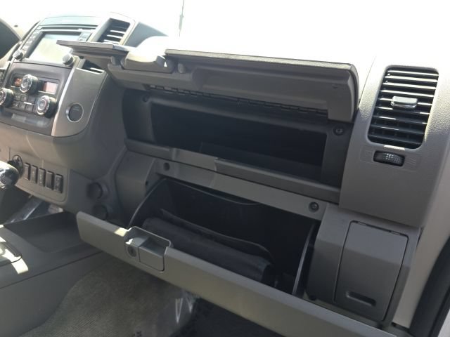 Used 2015 Nissan Frontier SL w/ Moonroof Package AWD/4WD image 42