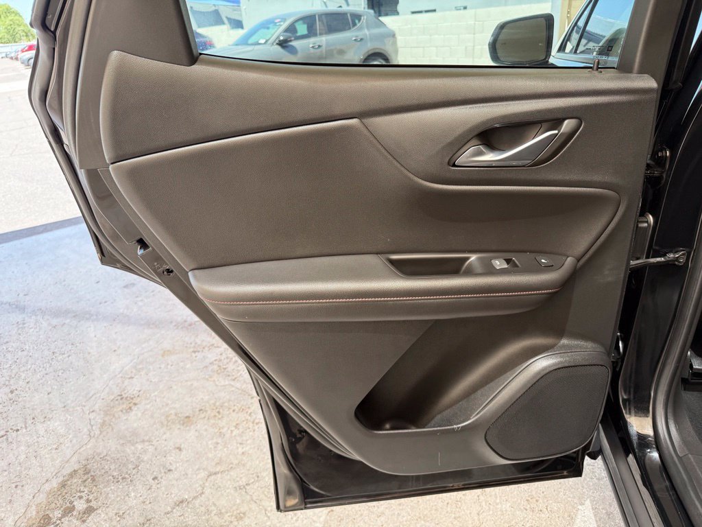 Used 2023 Chevrolet Blazer RS w/ Enhanced Convenience Package FWD image 19