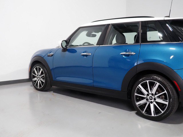 Used 2024 MINI Cooper S image 46