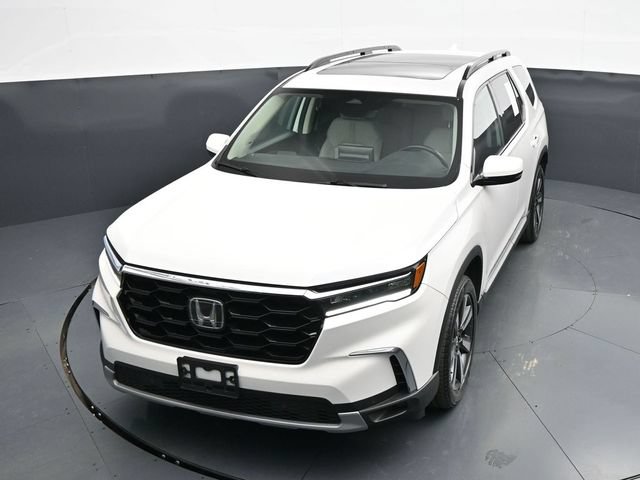 Used 2025 Honda Pilot Touring image 27