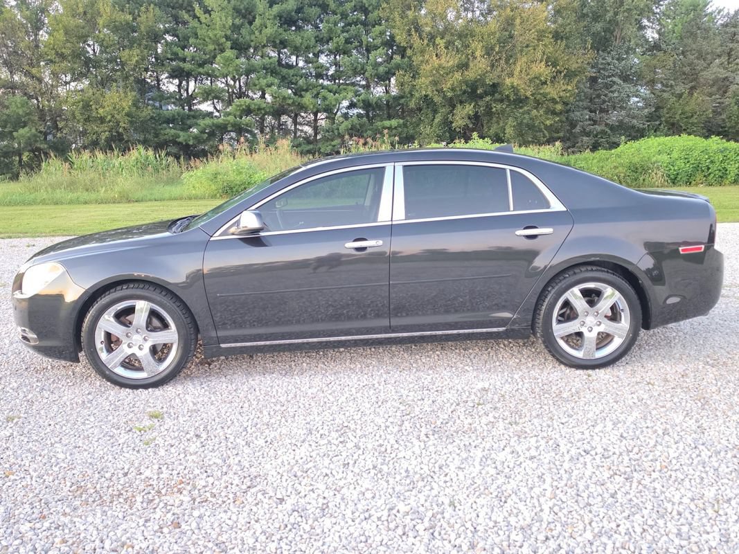 Used 2012 Chevrolet Malibu LT w/ 1LT All-Star Package FWD image 2