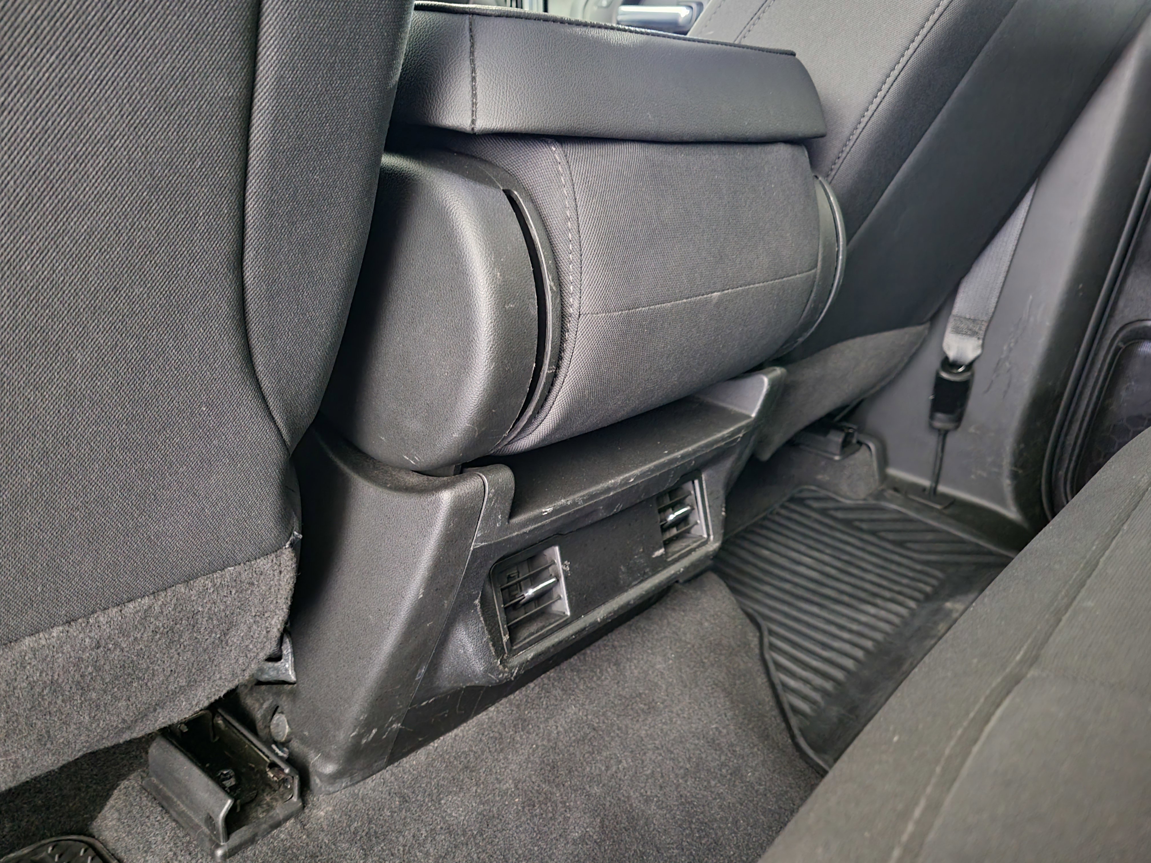 Used 2021 Chevrolet Silverado 2500 Custom w/ Custom Value Package image 37