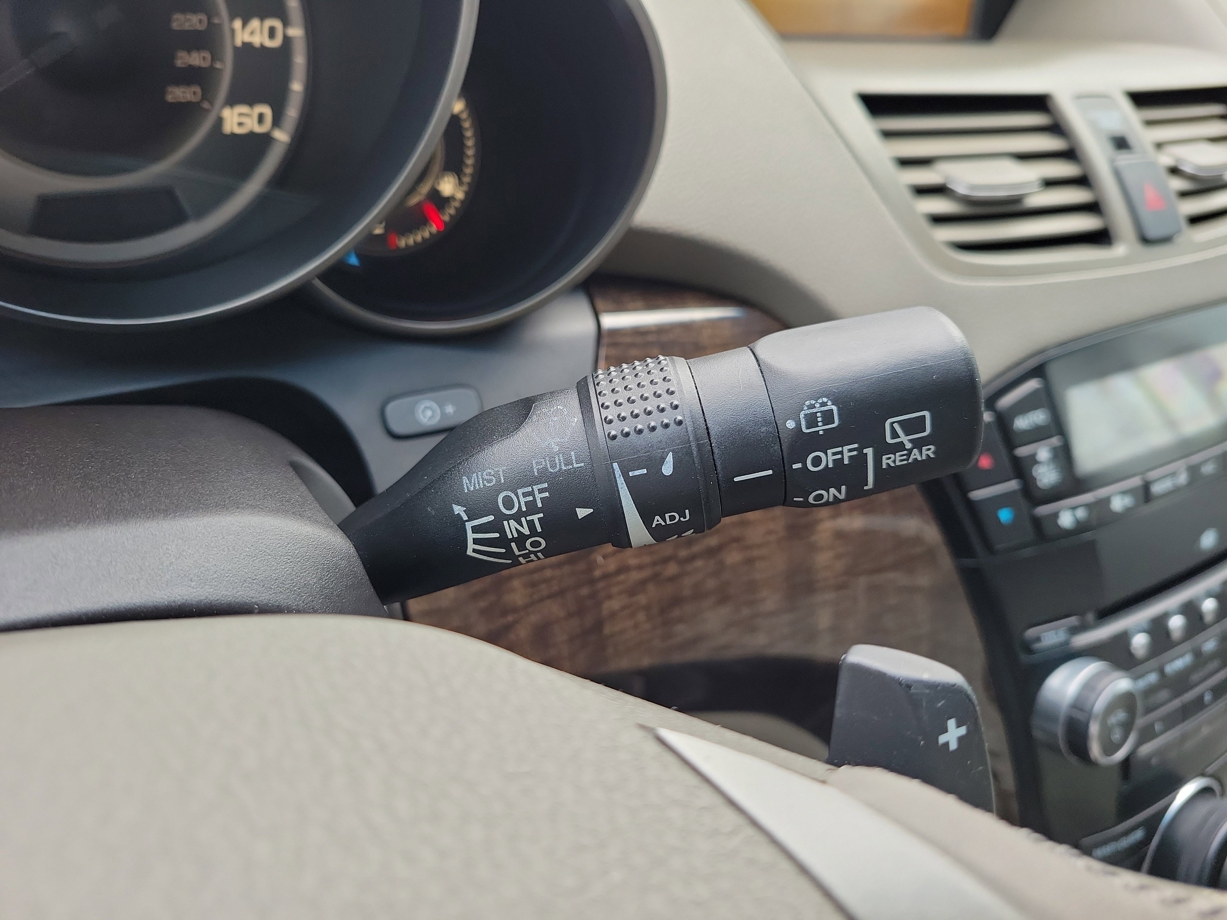 Used 2010 Acura MDX w/ Technology Package image 33