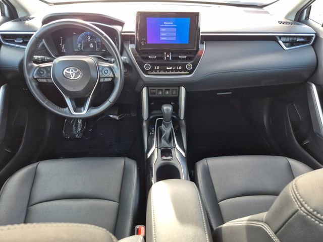 Used 2024 Toyota Corolla Cross XLE image 17
