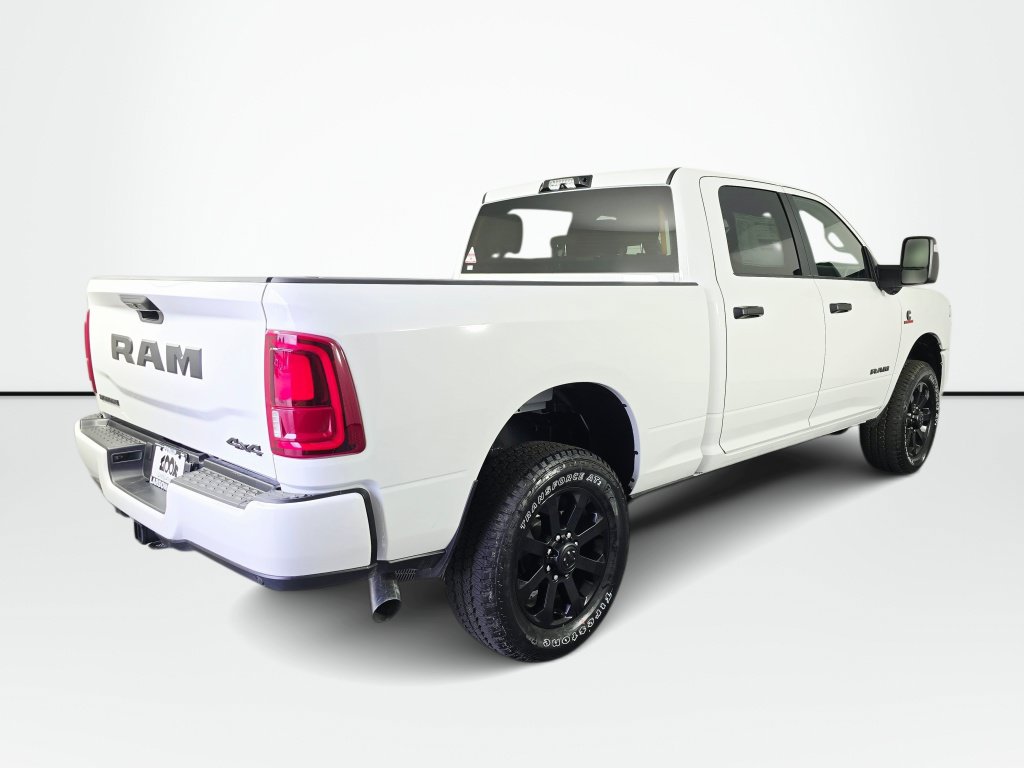 New 2026 RAM 3500 Big Horn AWD/4WD image 10