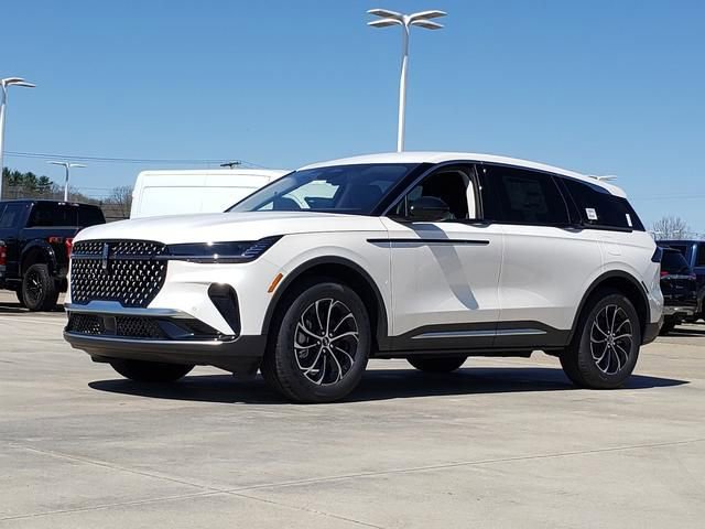 New 2026 Lincoln Nautilus Premier image 4