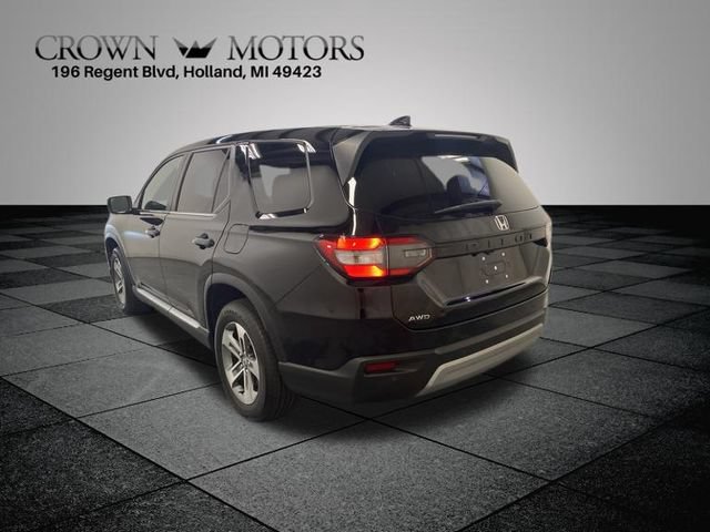 Certified 2025 Honda Pilot EX-L image 4
