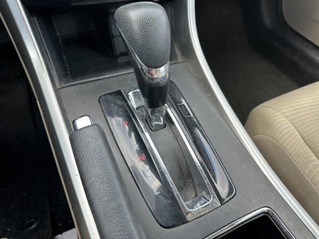 Used 2015 Honda Accord LX image 26