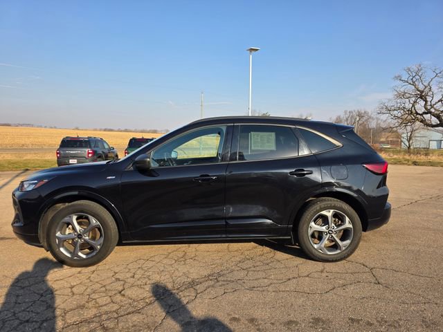 Used 2023 Ford Escape ST-Line image 29