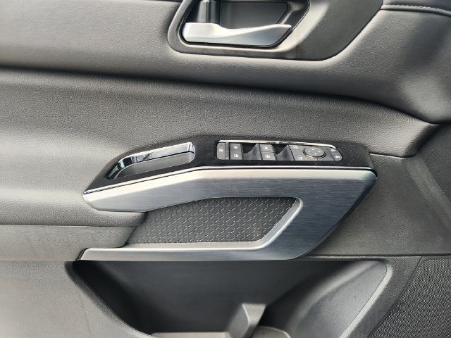 New 2026 Nissan Pathfinder SL FWD image 20