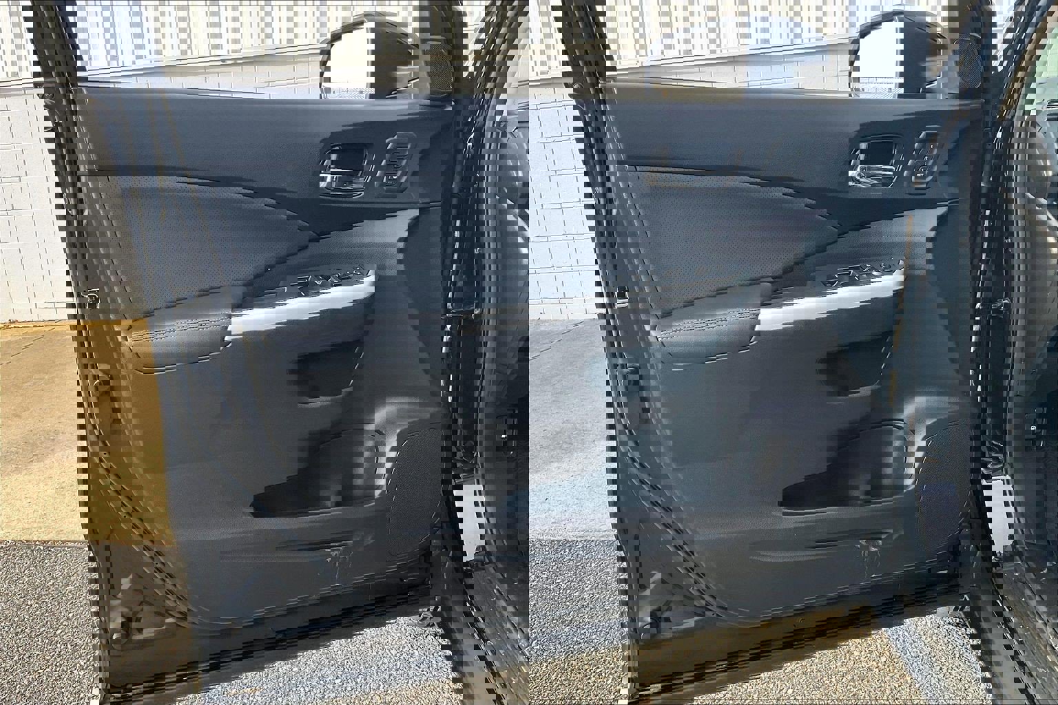 Used 2016 Honda CR-V Touring image 28