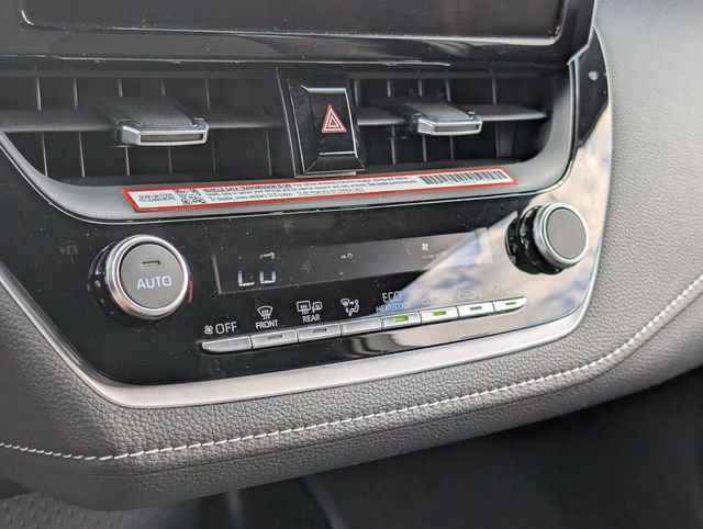 Used 2025 Toyota Corolla SE FWD image 26
