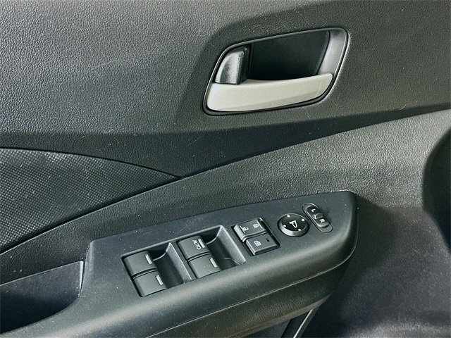 Used 2016 Honda CR-V SE image 17