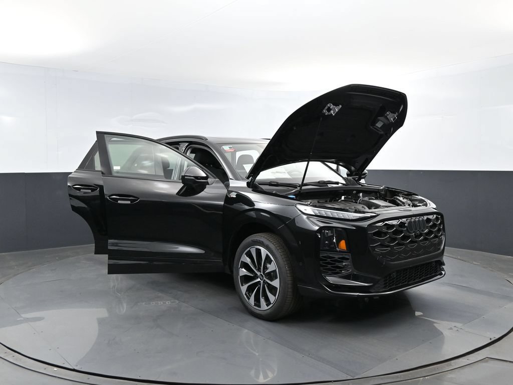 New 2026 Audi Q3 quattro 2.0T AWD/4WD image 31
