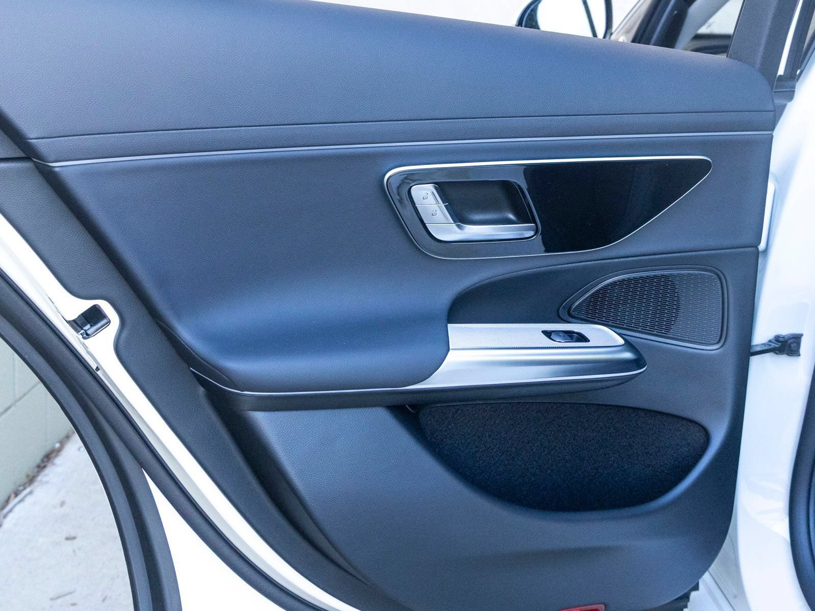New 2026 Mercedes-Benz E 350 4MATIC Sedan image 18